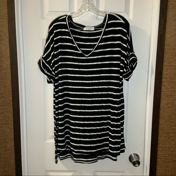 Zenana Black/White Striped Short Sleeve Top size XL - Picture 1 of 9